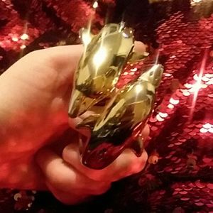 Gold plated- clamp bracelet